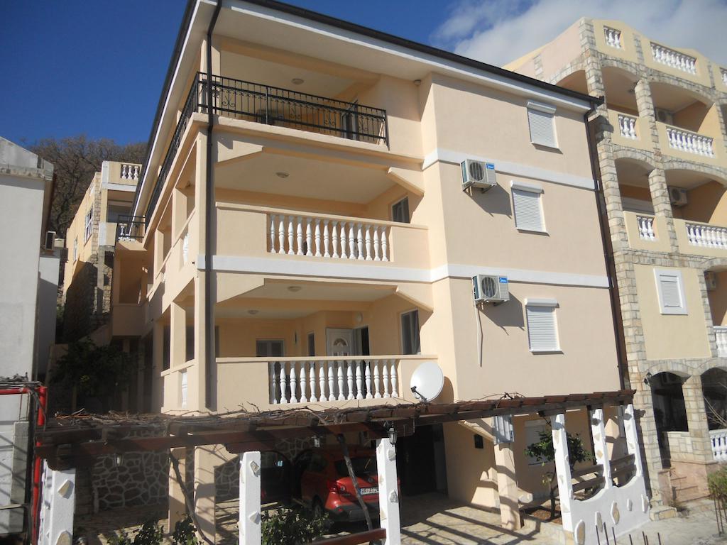 Apartments Papillon Podgorica Exterior photo